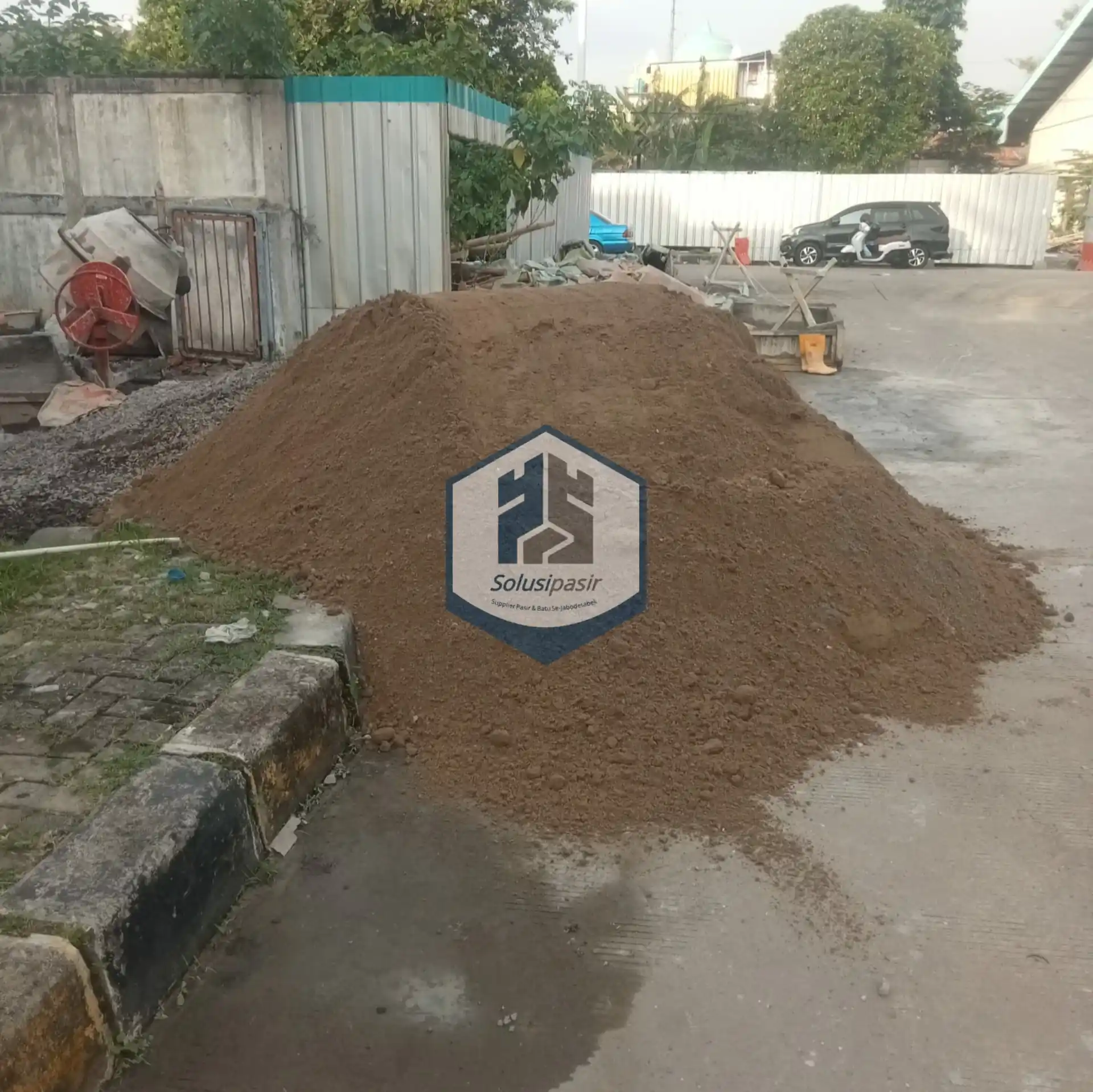 Distribusi dan bongkar muat pasir cilegon berkualitas di wilayah Jabodetabek